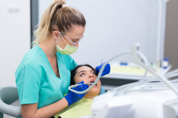 Best Orthodontic Emergency Dentist in University Center, VA