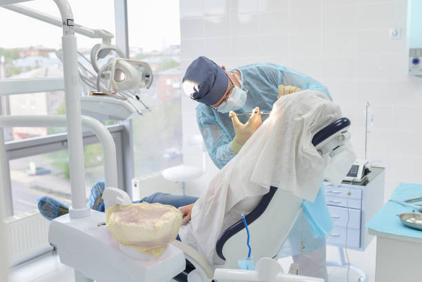 Best Emergency Dentist for Knocked-Out Tooth in University Center, VA